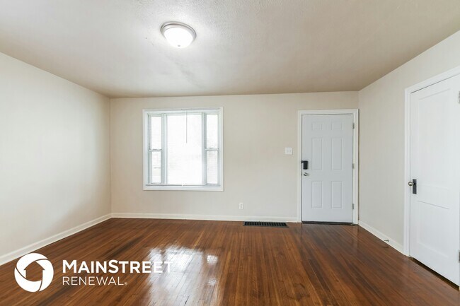 Foto del edificio - 1934 N Bosart Ave