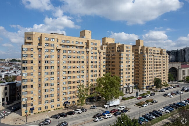 2601 Parkway Condominiums