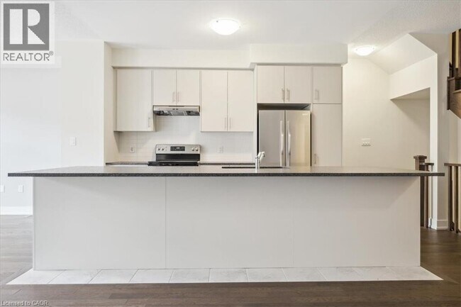 Building Photo - 1237 Anthonia Trail