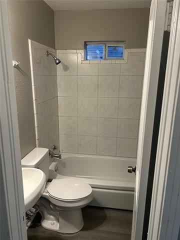 Foto del edificio - 1407 Plum St