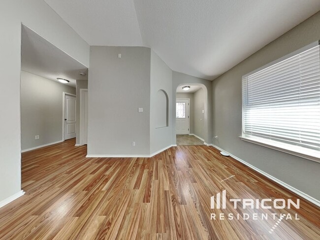 Building Photo - 3106 Wickham Lane Austin TX