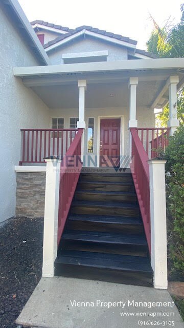 Building Photo - 300 Jonquil Ct