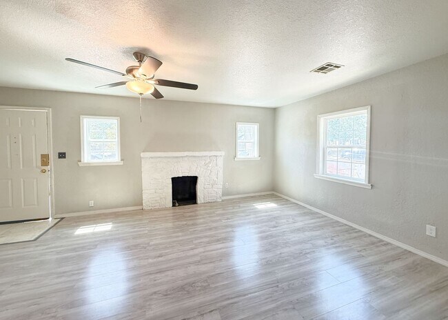 Foto del edificio - 521 SW 35th St