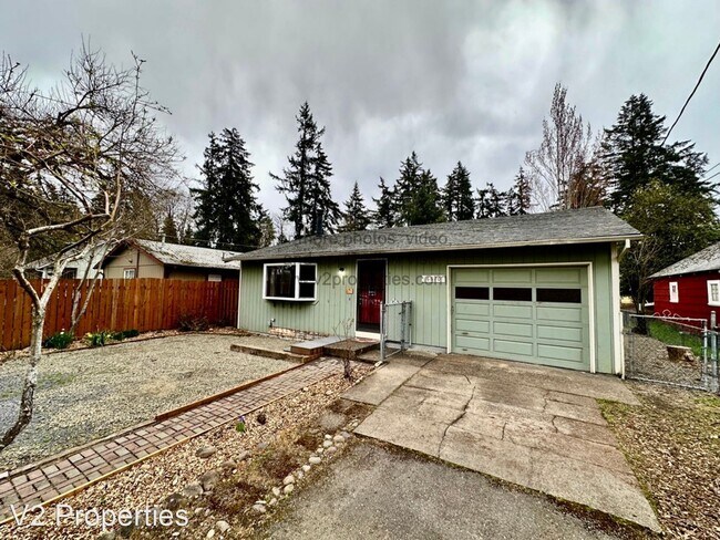 Building Photo - 3 br, 1 bath House - 6670 SE Overland St