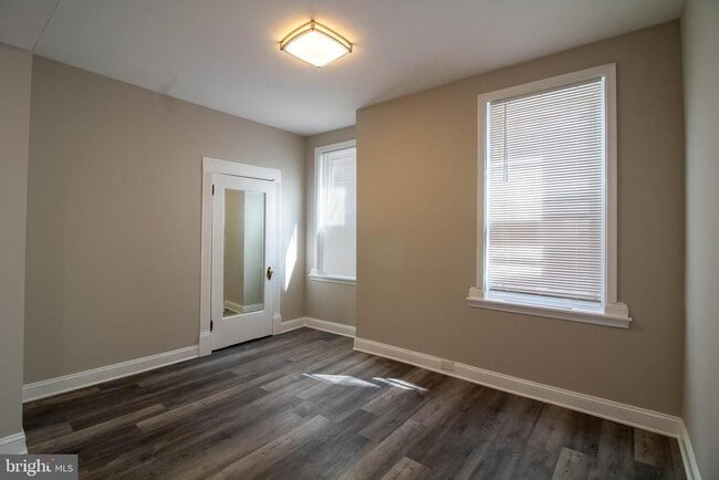 Foto del edificio - 711 N 63rd St