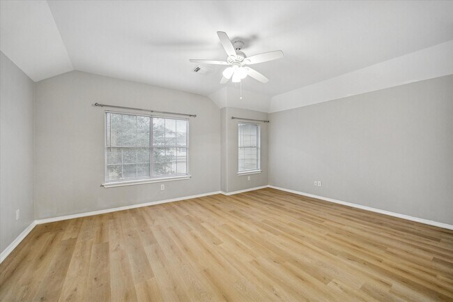 Foto del edificio - 14339 Melody Glen Ln