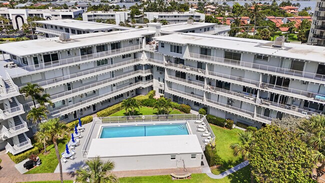 Foto del edificio - 3500 S Ocean Blvd