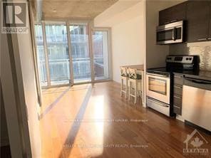 Photo du bâtiment - 354-354 Gladstone Ave
