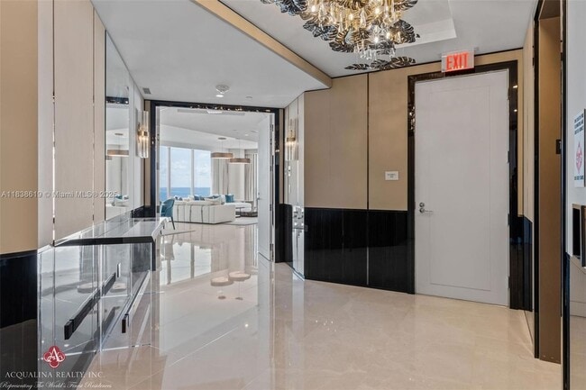 Building Photo - 17975 Collins Ave