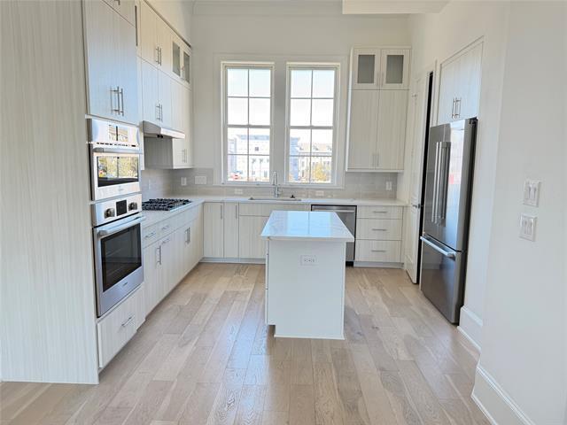 Foto del edificio - 14963 Magnolia St