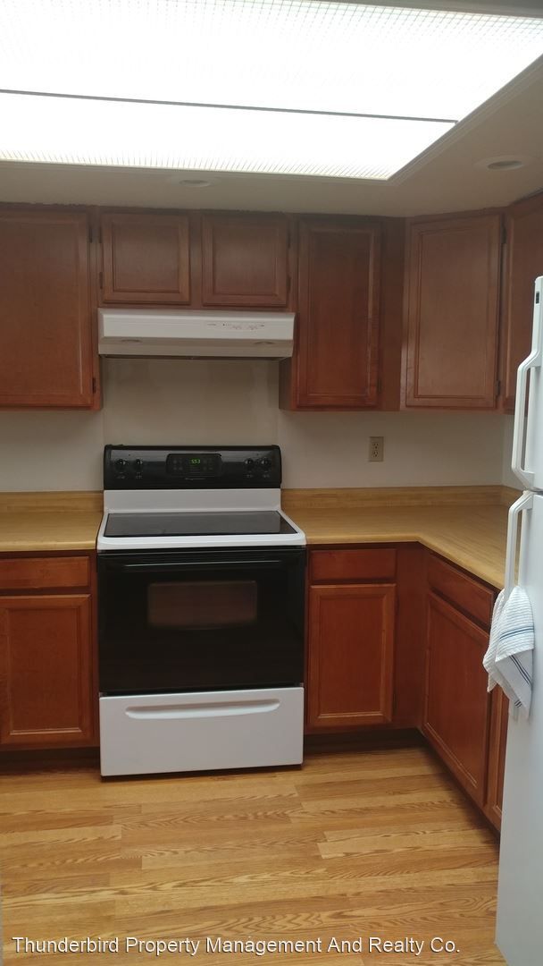 Building Photo - 2 br, 2 bath House - 3939 Barbara Loop SE