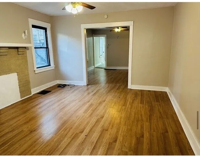 Foto del edificio - 2844 Louisiana Ave