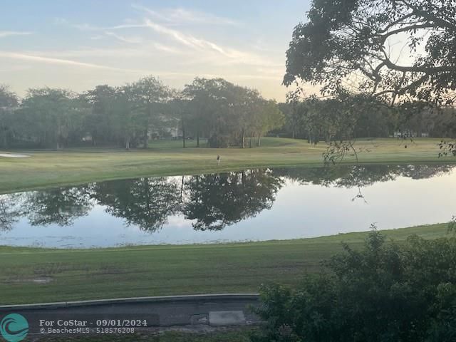 Foto del edificio - 8405 NW 61st St