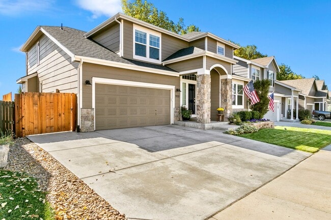 Building Photo - 1933 Falcon Ridge Dr
