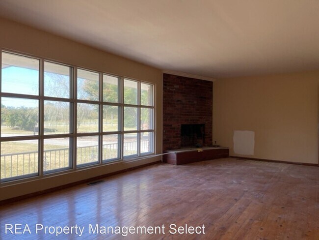 Building Photo - 3 br, 2 bath House - 216 Concord Road