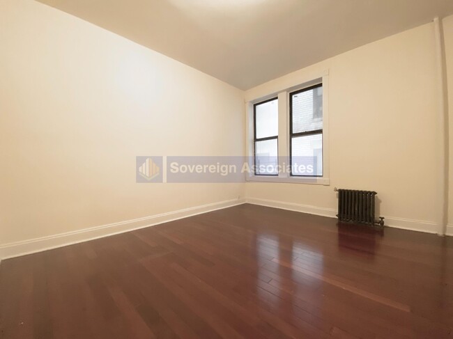Building Photo - 555 West 160th Street