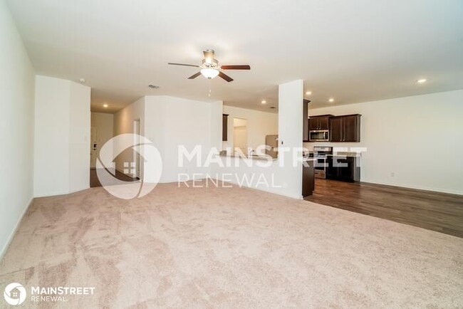 Building Photo - 4110 Trail de Paris, New Braunfels, TX 78132