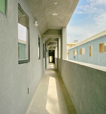 Building Photo - 11281 Huston St