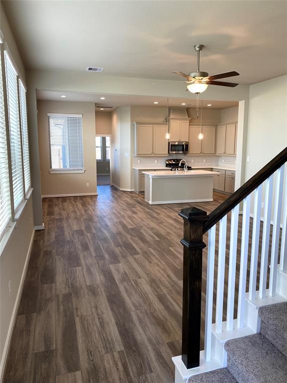 Foto del edificio - 15030 Flintstone Village Trl