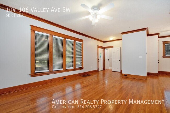 Building Photo - 104-106 Valley Ave SW