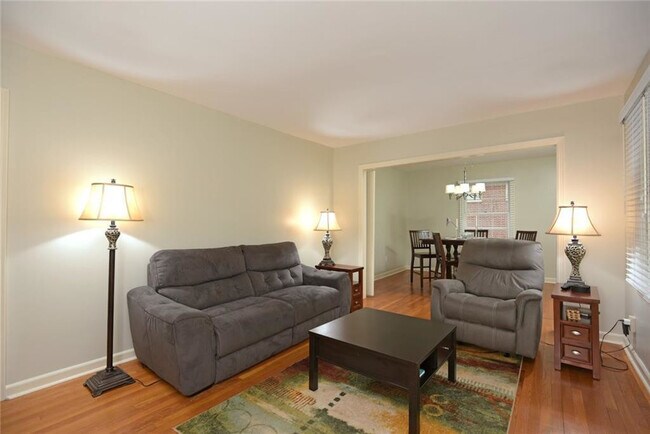 Foto del edificio - 891 Cherokee Trail