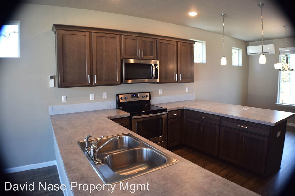 1657116689 Southwest Barsotti Street, Aloha, OR 97078 Condo for Rent