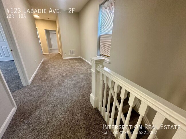 Foto del edificio - 4123 Labadie Ave