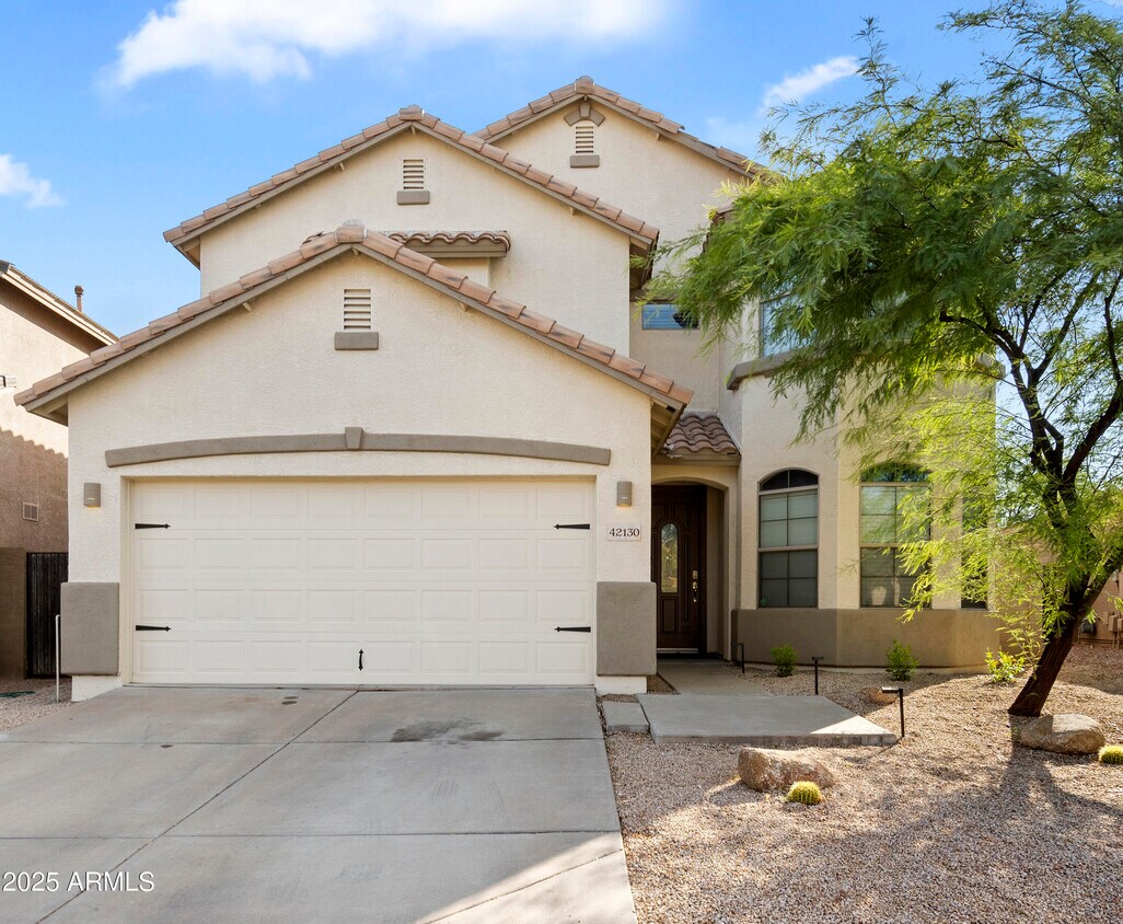 Foto principal - 42130 N 44th Dr