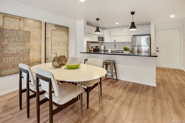 Foto del edificio - 2250 NW 58th St