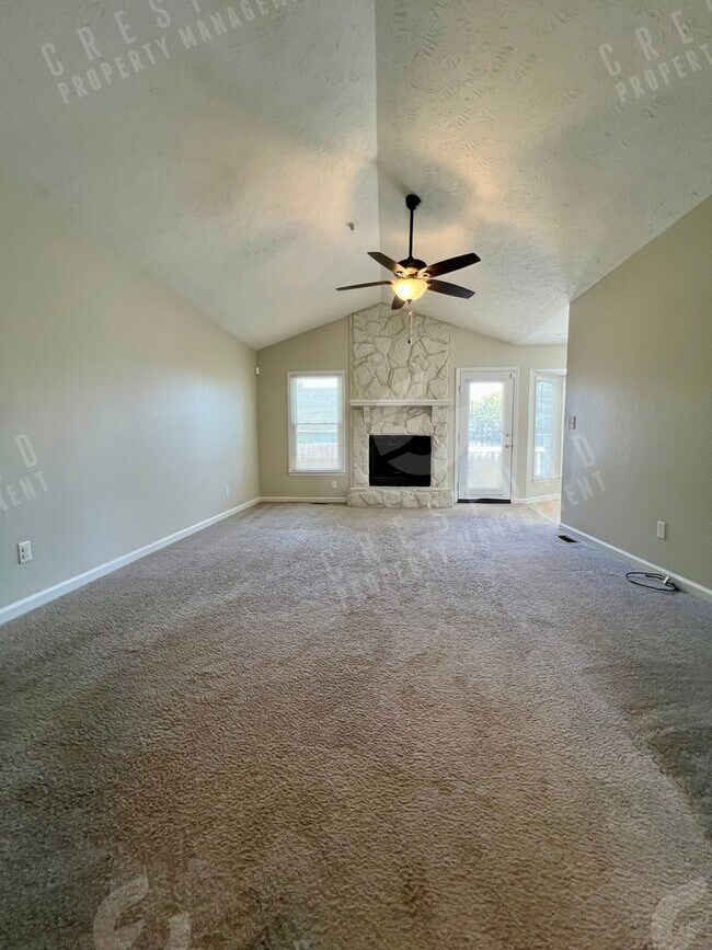 Foto del edificio - Cute and Cozy 2 bd 2 ba home