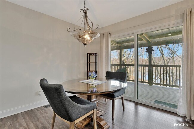 Foto del edificio - 341 N Lincolnway St