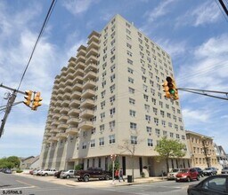 Building Photo - 3817 Ventnor Ave