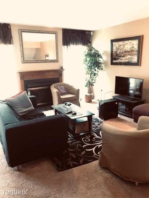 Foto del edificio - 4 br, 3.5 bath Townhome - 518 Oxford Ct