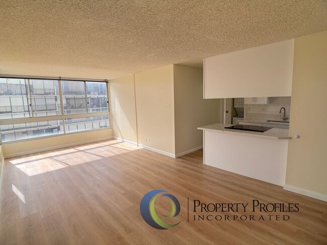Foto del edificio - Hale Kulanui Condo - 1 bedroom, 1 bath unit with 1 assigned parking
