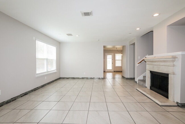 Foto del edificio - 29511 Legends Pine Ln