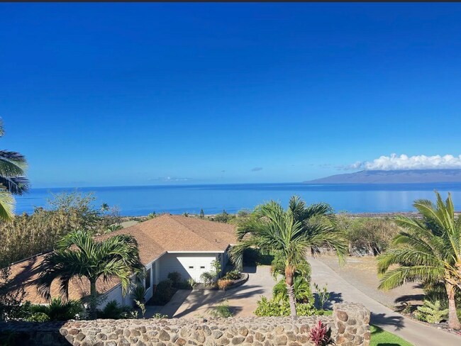 Building Photo - 118 E Huapala Pl