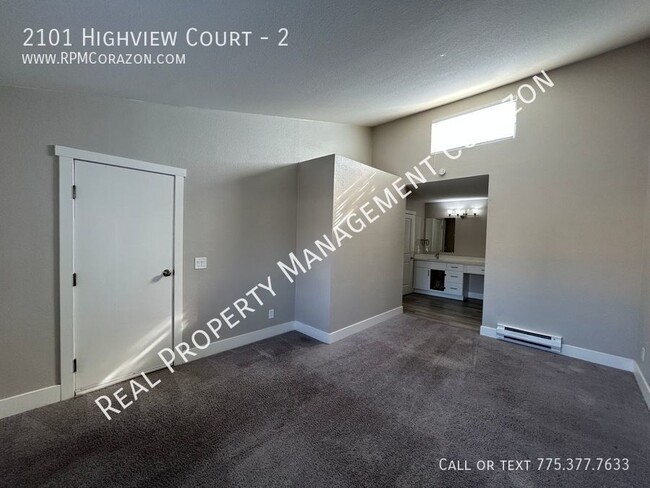 Building Photo - 2101 Highview Ct