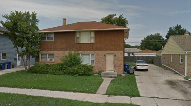 Building Photo - 1422 Harmony Dr