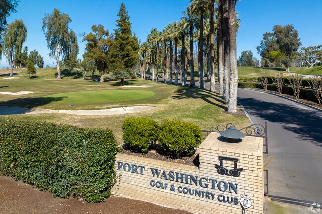 Enjoy a round of golf at Woodward Park's Fort Washington Country Club.