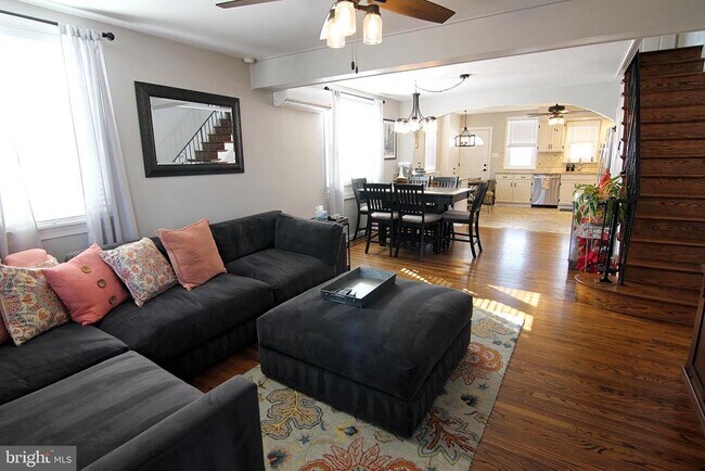 Foto del edificio - 215 W 9th Ave