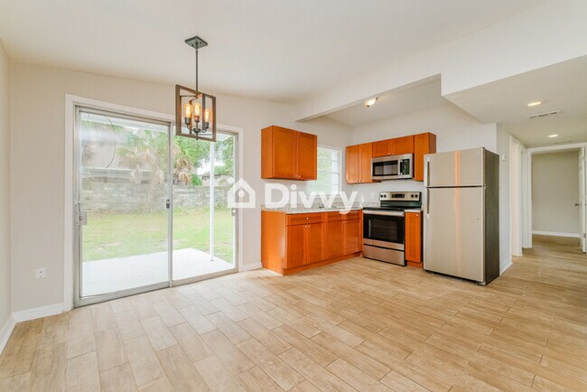 Foto del edificio - 8305 Croton Ave, Tampa, FL 33619