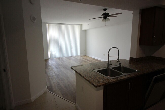 Foto del edificio - 450 N Federal Hwy