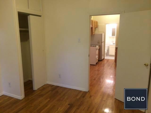 Foto del edificio - 161 E 99th St