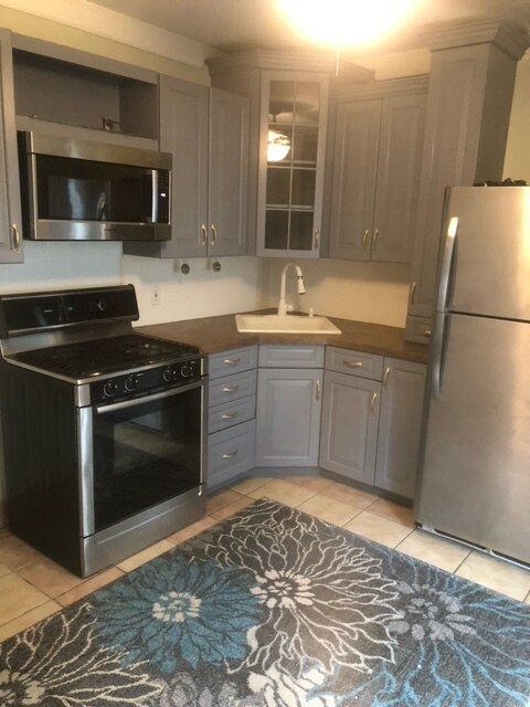 Foto principal - 212 Dayton St