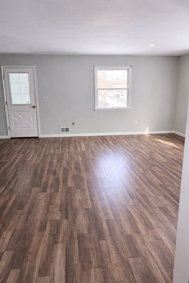 Building Photo - 2054 Prospect St