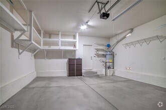 Building Photo - 3939 N Zodiacal Light St