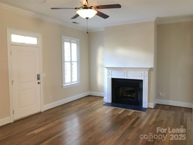 Building Photo - 8328 Indigo Row