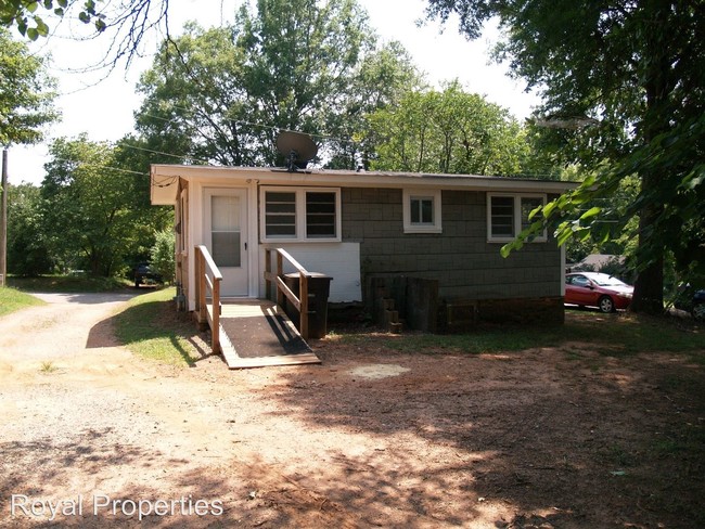 Building Photo - 2 br, 1 bath House - 1420 Church St
