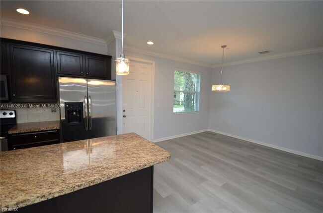 Foto del edificio - 3 br, 2.5 bath House - 2945 St Thomas Dr