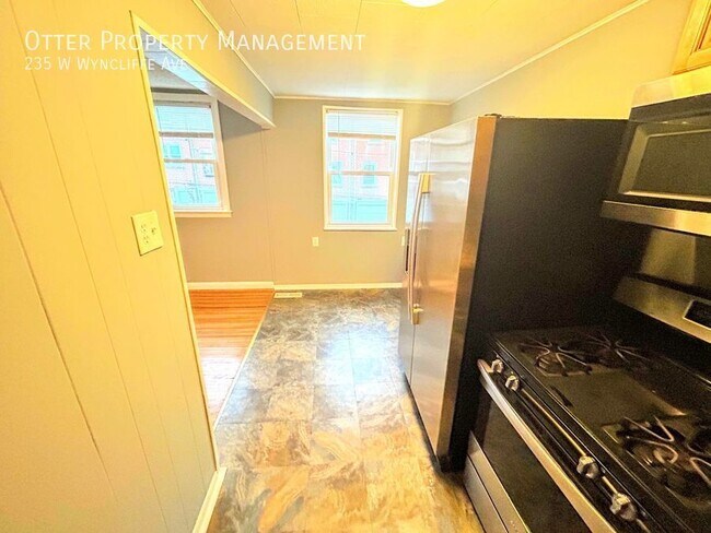 Building Photo - Charming 3BR/1BA Clifton Heights Home
